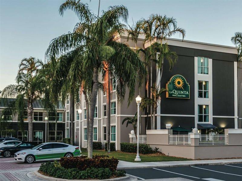 La Quinta By Wyndham At Sw 6th St